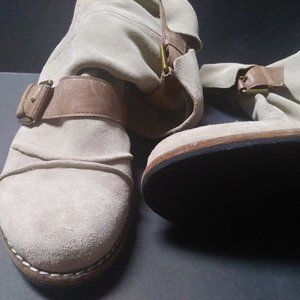 Modern Vintage Slouch Booties size 39 tan & brown leather and suede round toe